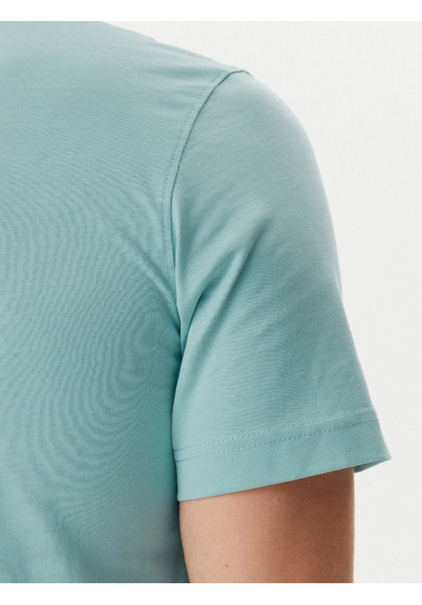 Camiseta Calvin Klein Jeans con Etiqueta Tejida