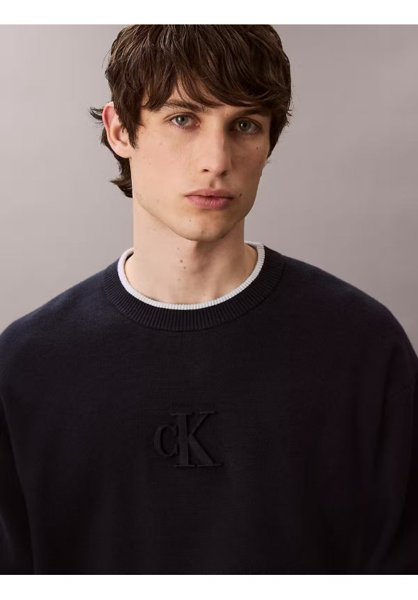 LS EMBOSSED LOGO CREWNK SWEATER