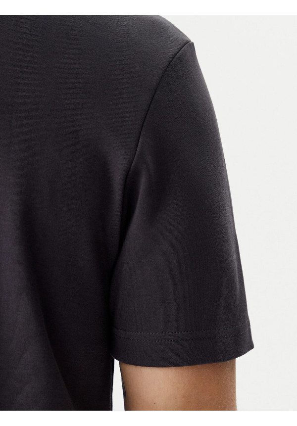 Camiseta con Etiqueta Marca Calvin Klein