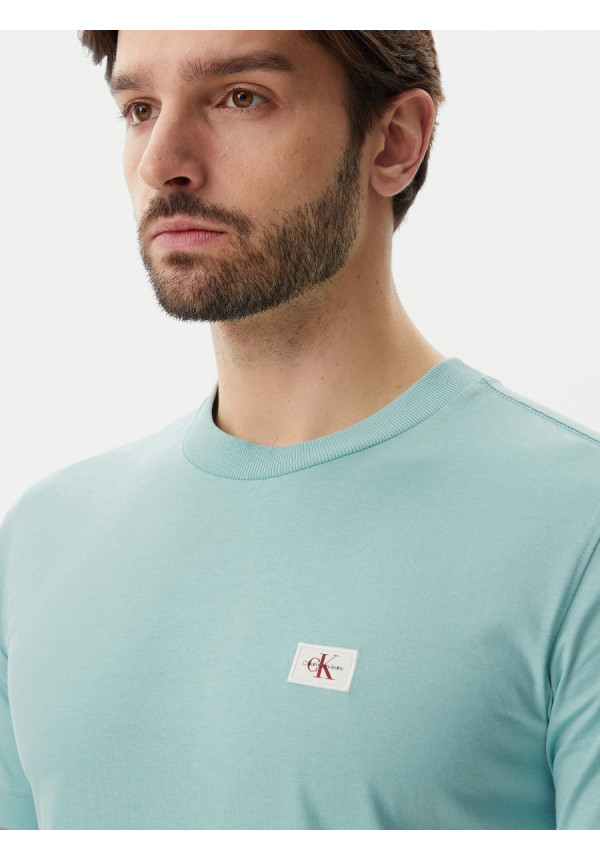 Camiseta Calvin Klein Jeans con Etiqueta Tejida