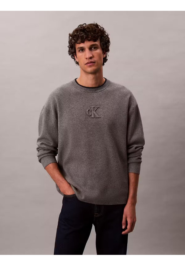 LS EMBOSSED LOGO CREWNK SWEATER